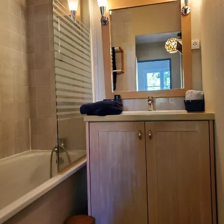 Apartment Les Aloes T2 , Ideal 2 Adultes 2 Enfants A 2 Minutes De La *